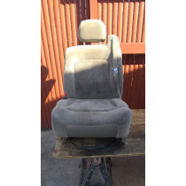1999-2006 Chevy Silverado 1500/2500 Driver's Bucket Seat Assembly,seat frame,seat tracks,seat cushion,Integrated seat belts:99-2006 GMC Sierra Used driver's bucket seat for sale- York,PA